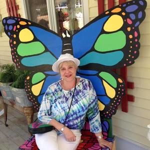 Meet your Posher, Julie